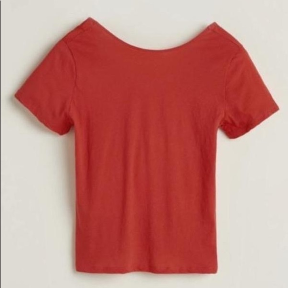 Bellerose Cox tee Chic French T-shirt with low u-back neckline